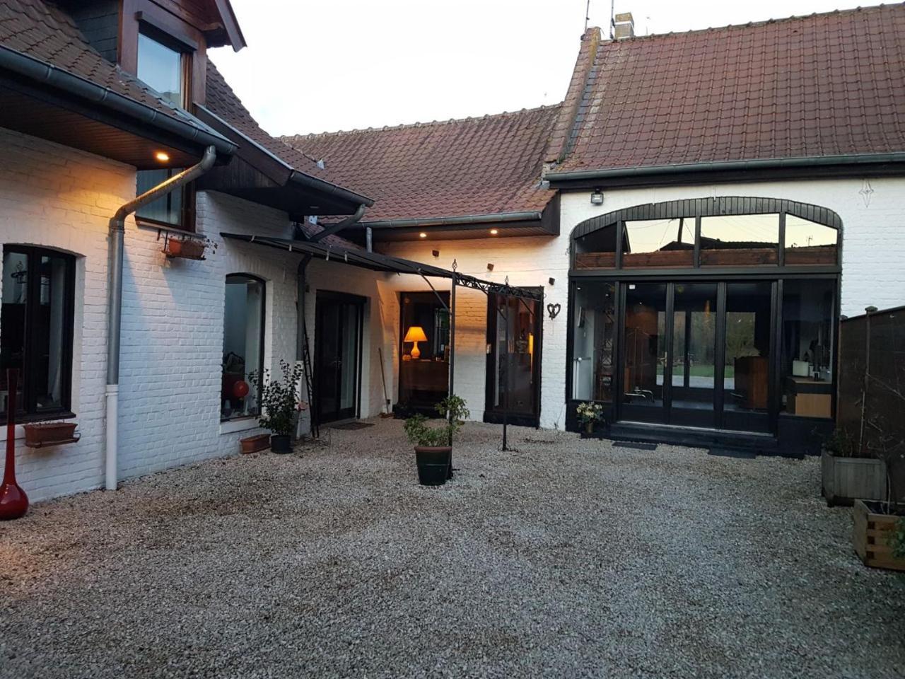 La Ferme De La Place Bouvines Exterior foto